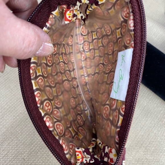 VERA BRADLEY MEDALLION PRINT MAKEUP POUCH - Picture 5 of 6